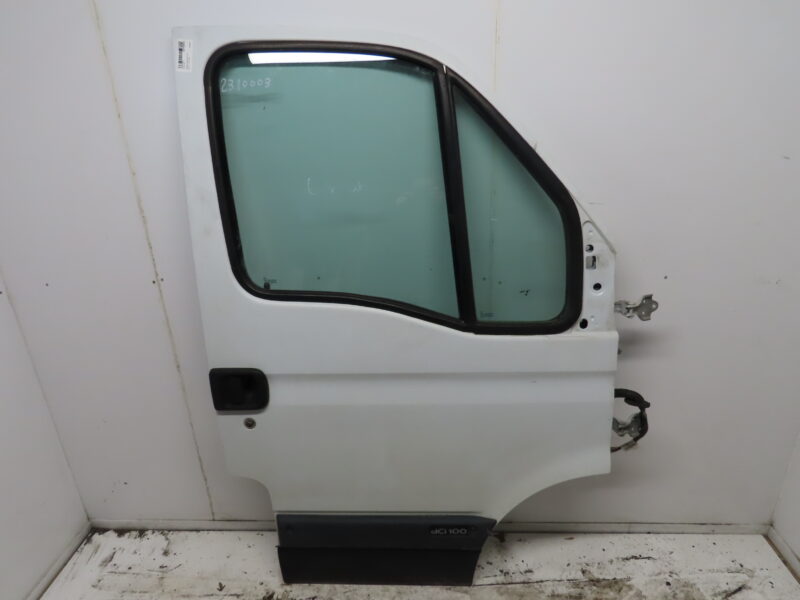 NISSAN-PORTE AVD