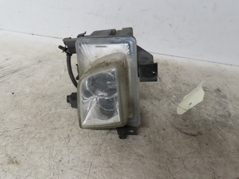 OPEL-PHARE ANTIBROUILLARD AVD