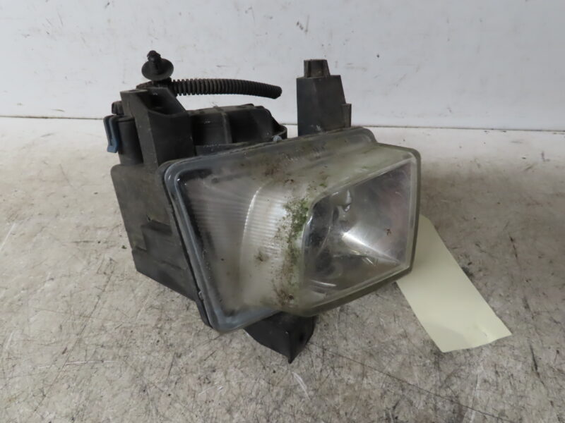 OPEL-PHARE ANTIBROUILLARD AVG