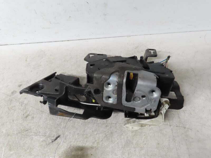 FORD-SERRURE PORTE AVG