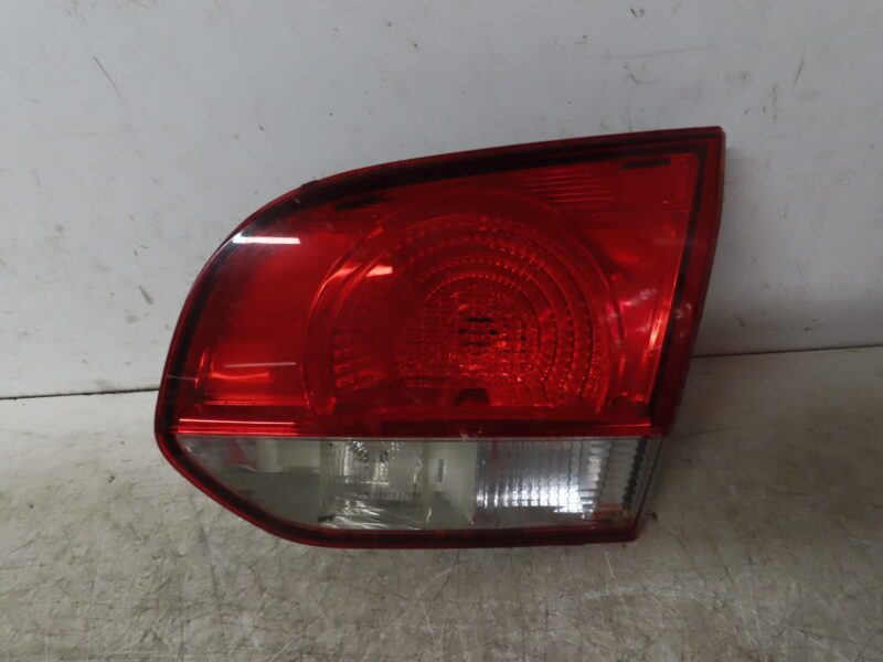 VOLKSWAGEN-FEU AR INT D