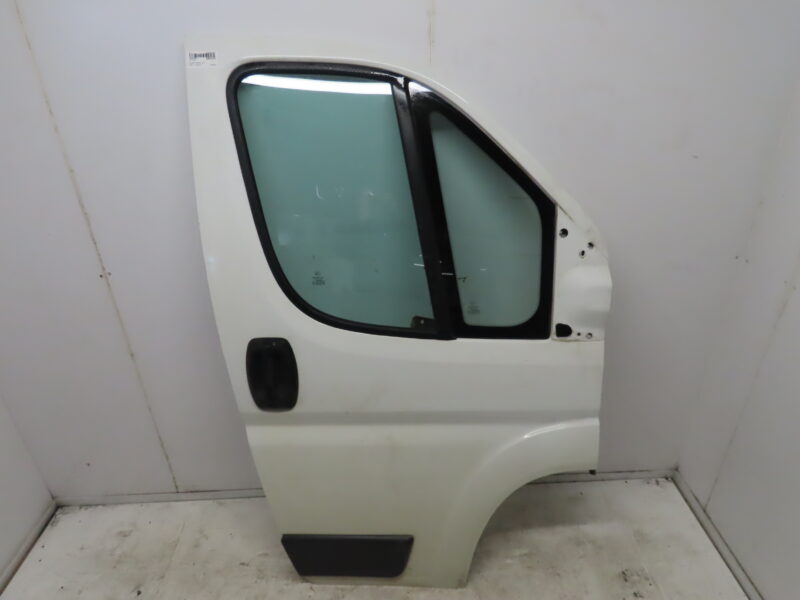 PEUGEOT-PORTE AVD