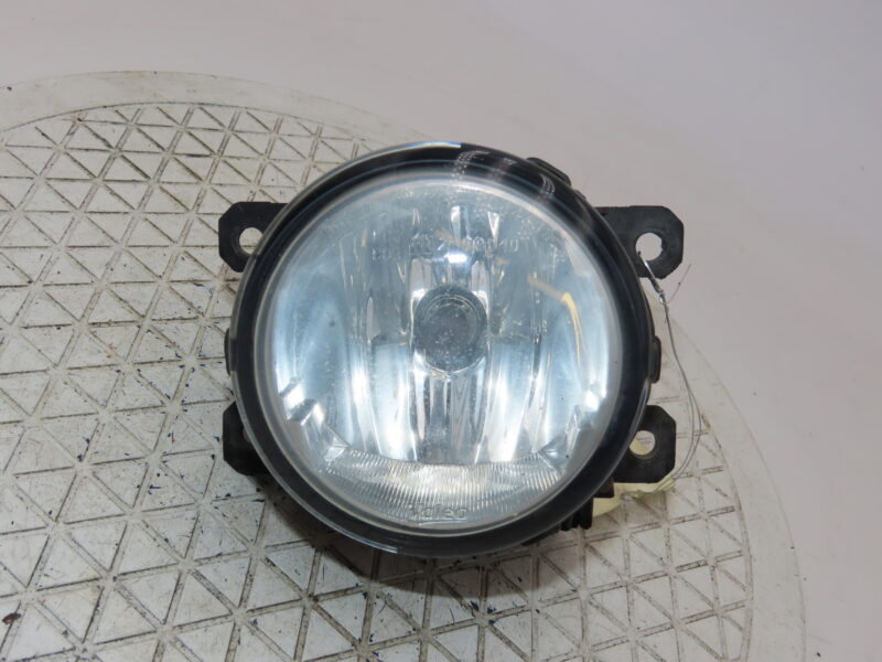 FIAT-PHARE ANTIBROUILLARD AVG