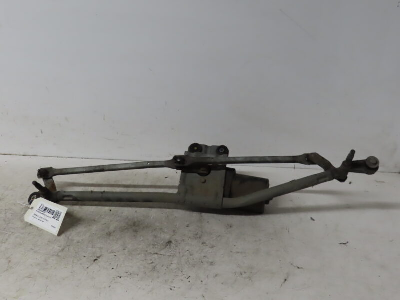 RENAULT-MOTEUR ESSUIE-GLACE AV