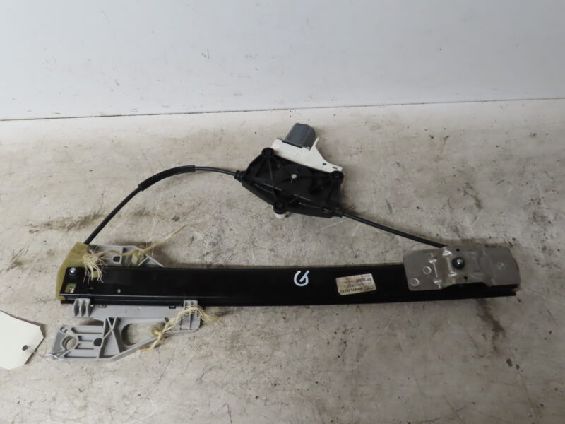 AUDI-MECANISME+MOTEUR LEVE-GLACE ARG