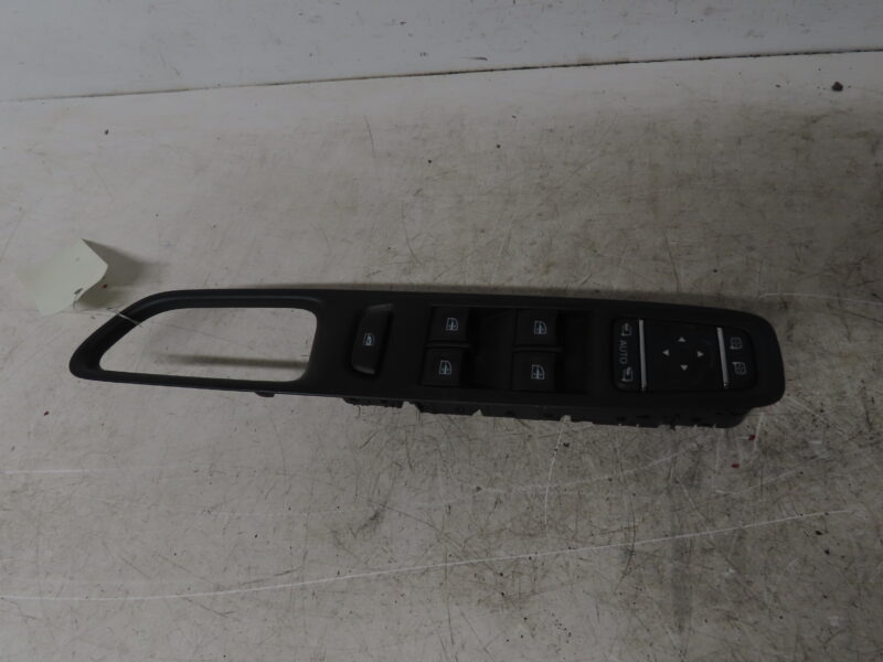 RENAULT-COMMANDE LEVE-GLACE PORTE AVG