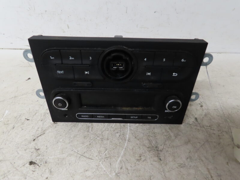 RENAULT-AUTORADIO