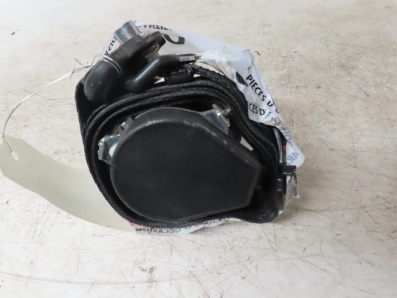 NISSAN-CEINTURE AVD