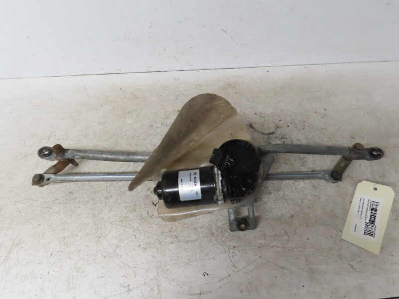 VOLKSWAGEN-MOTEUR ESSUIE-GLACE AV