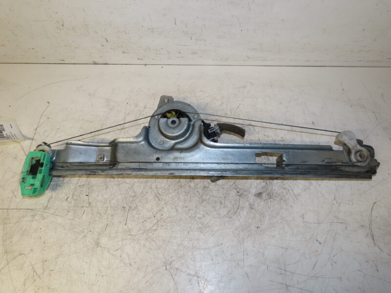 RENAULT-MECANISME+MOTEUR LEVE-GLACE AVD
