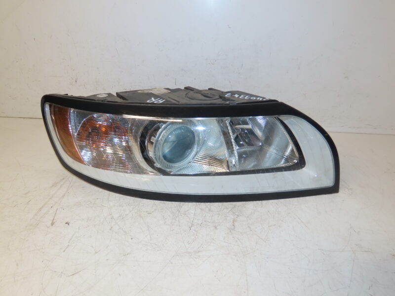 VOLVO-PHARE D