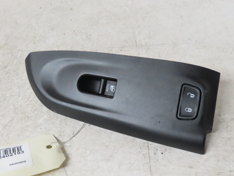 FIAT-COMMANDE LEVE-GLACE PORTE AVD