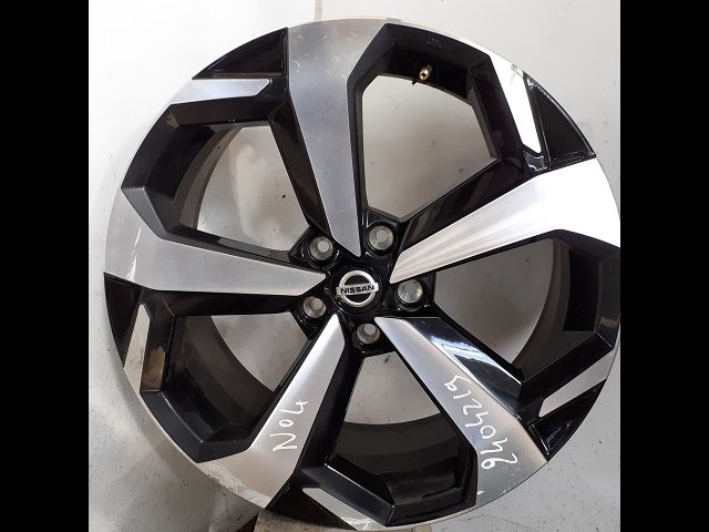NISSAN-JANTE ALUMINIUM 4
