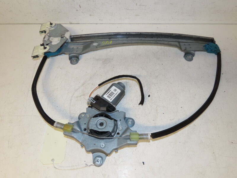 RENAULT-MECANISME+MOTEUR LEVE-GLACE AVG