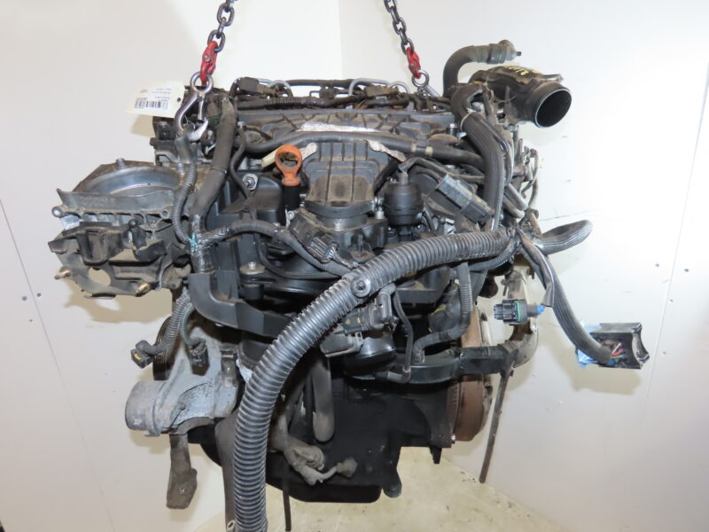 PEUGEOT-MOTEUR COMPLET