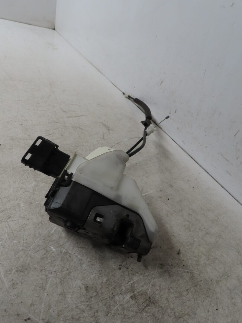 PEUGEOT-SERRURE PORTE AVD