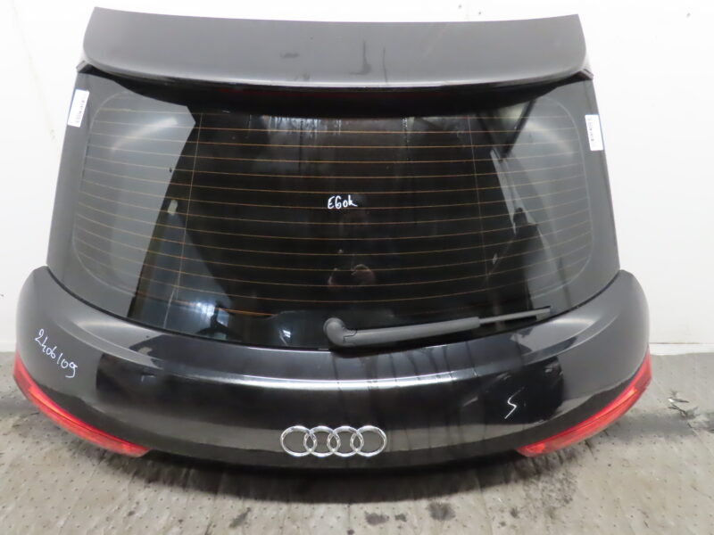 AUDI-HAYON