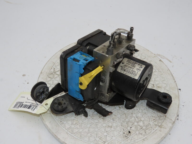 RENAULT-UNITE HYDRAULIQUE ABS