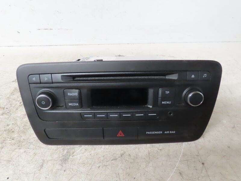 SEAT-AUTORADIO
