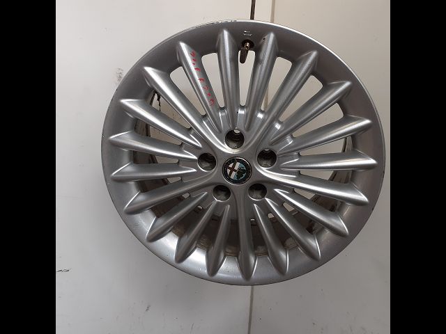 ALFA ROMEO-JANTE ALUMINIUM 1