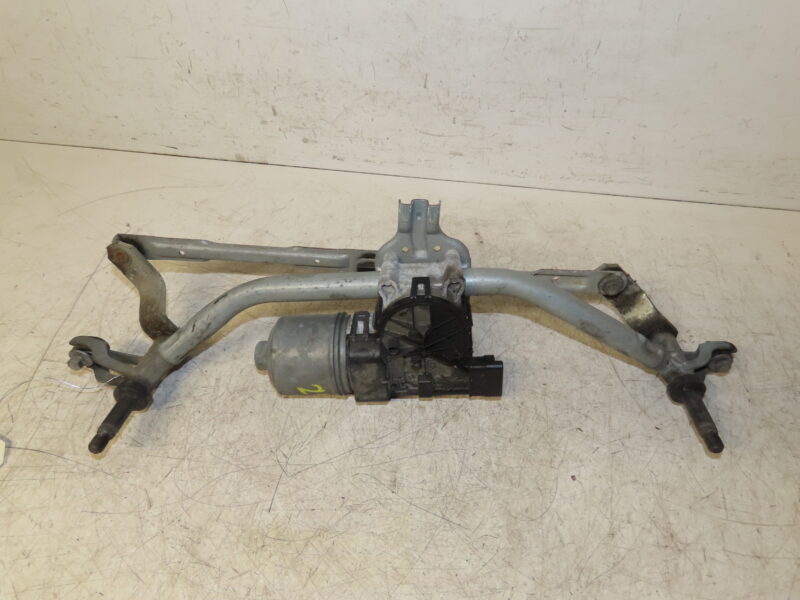 PEUGEOT-MOTEUR ESSUIE-GLACE AV