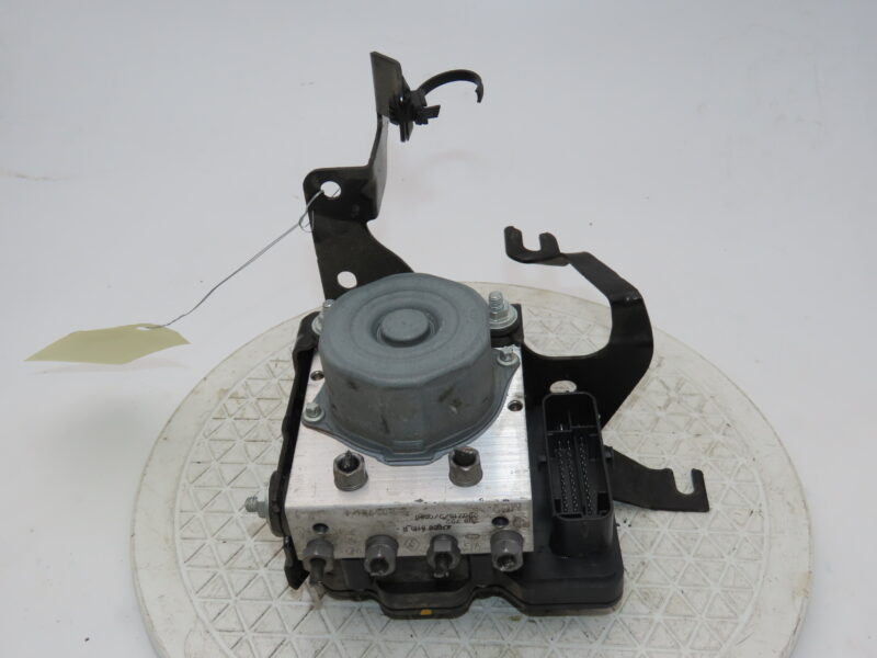 RENAULT-UNITE HYDRAULIQUE ABS