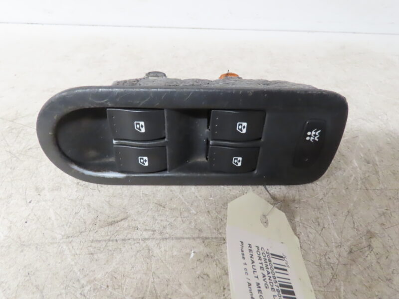 RENAULT-COMMANDE LEVE-GLACE PORTE AVG