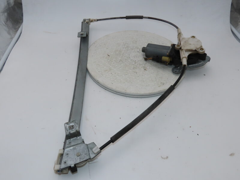 RENAULT-MECANISME+MOTEUR LEVE-GLACE AVD