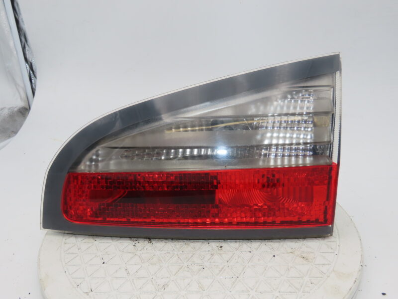 FORD-FEU AR INT D