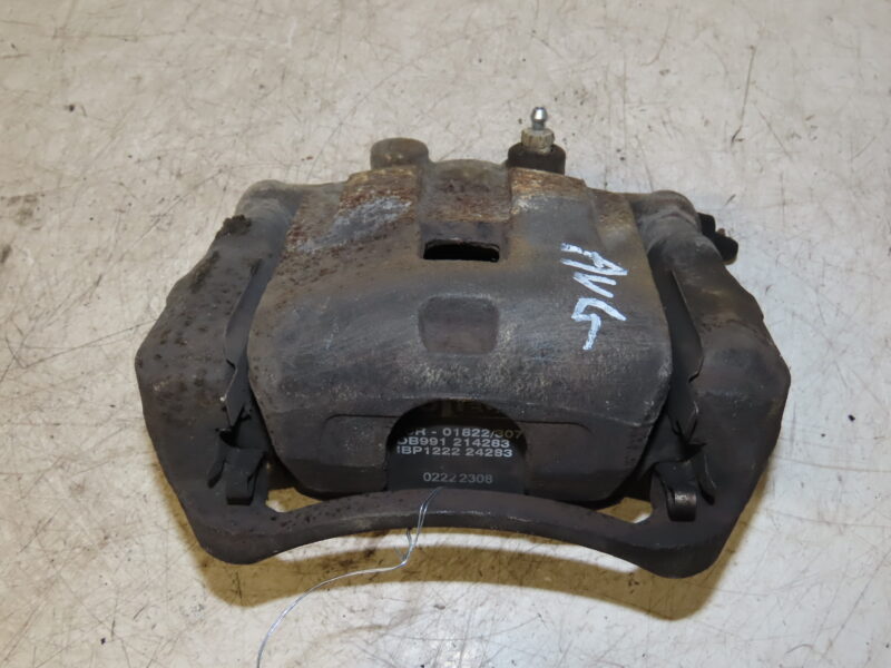SUZUKI-ETRIER DE FREIN AVG