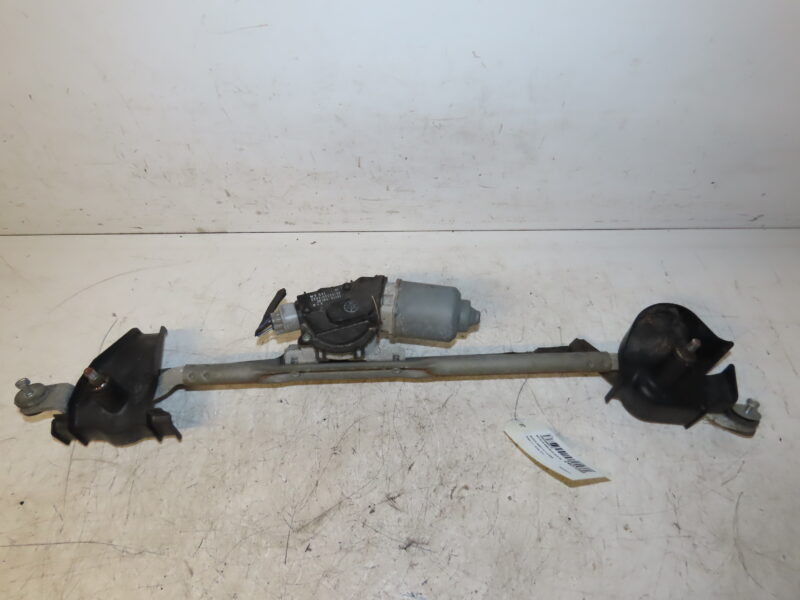 SUZUKI-MOTEUR ESSUIE-GLACE AV
