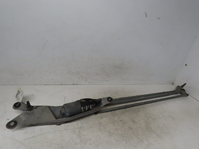 RENAULT-MOTEUR ESSUIE-GLACE AV