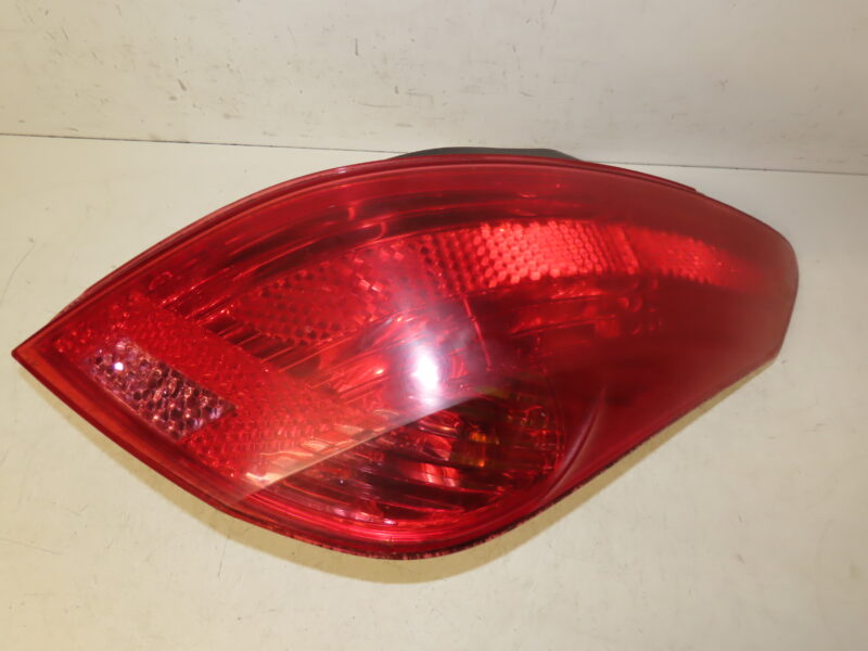 PEUGEOT-FEU ARD