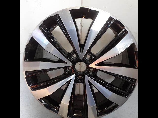 VOLKSWAGEN-JANTE ALUMINIUM 2