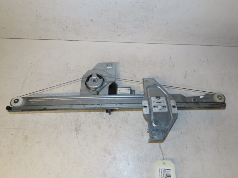 PEUGEOT-MECANISME+MOTEUR LEVE-GLACE AVD