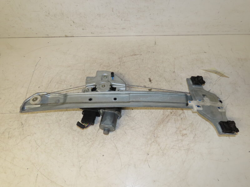 PEUGEOT-MECANISME+MOTEUR LEVE-GLACE AVG