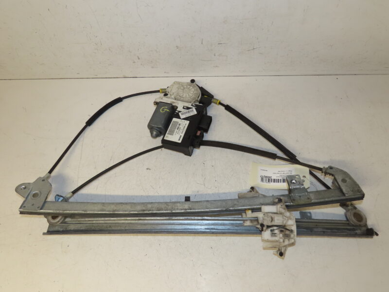 PEUGEOT-MECANISME+MOTEUR LEVE-GLACE AVG