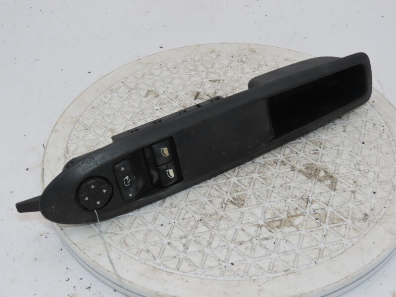 CITROEN-COMMANDE LEVE-GLACE PORTE AVG