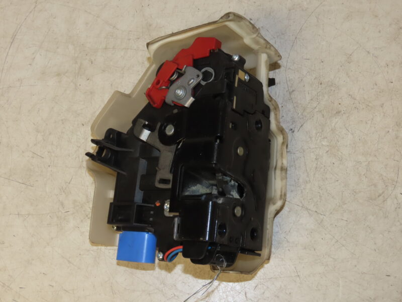 VOLKSWAGEN-SERRURE PORTE AVD