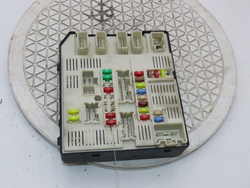 RENAULT-BSM (BOITIER SERVITUDE MOTEUR)