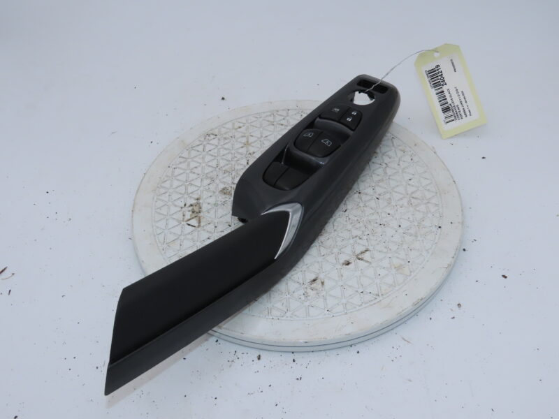 NISSAN-COMMANDE LEVE-GLACE PORTE AVG