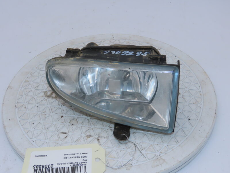 FORD-PHARE ANTIBROUILLARD AVG