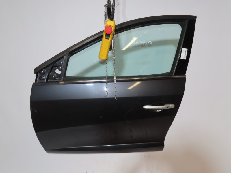 RENAULT-PORTE AVG