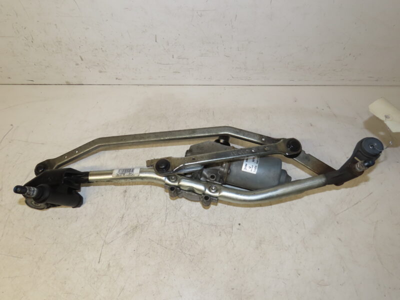 RENAULT-MOTEUR ESSUIE-GLACE AV