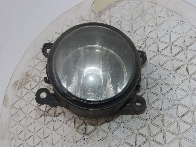 RENAULT-PHARE ANTIBROUILLARD AVD
