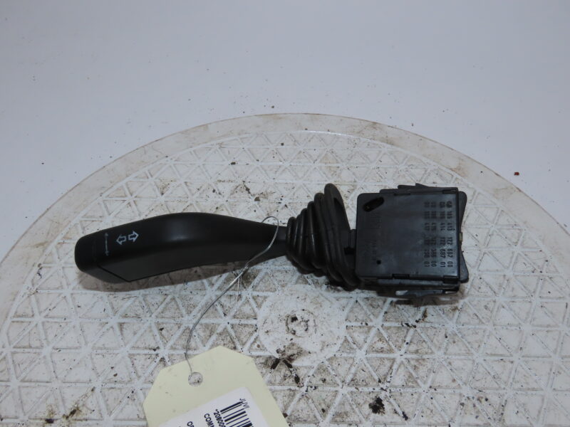 OPEL-COMMANDE CLIGNOTANT
