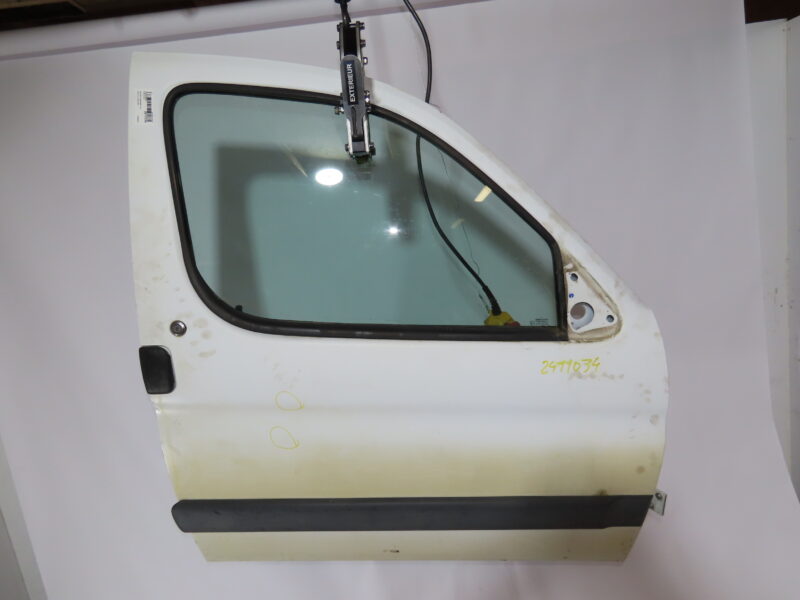 PEUGEOT-PORTE AVD