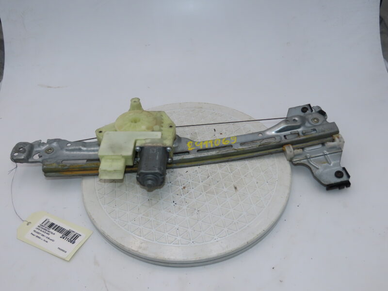PEUGEOT-MECANISME+MOTEUR LEVE-GLACE ARD