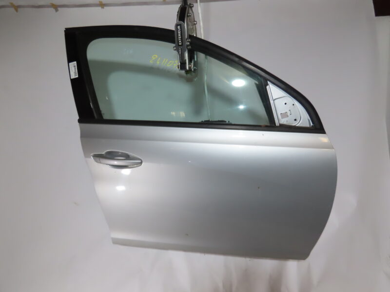 PEUGEOT-PORTE AVD
