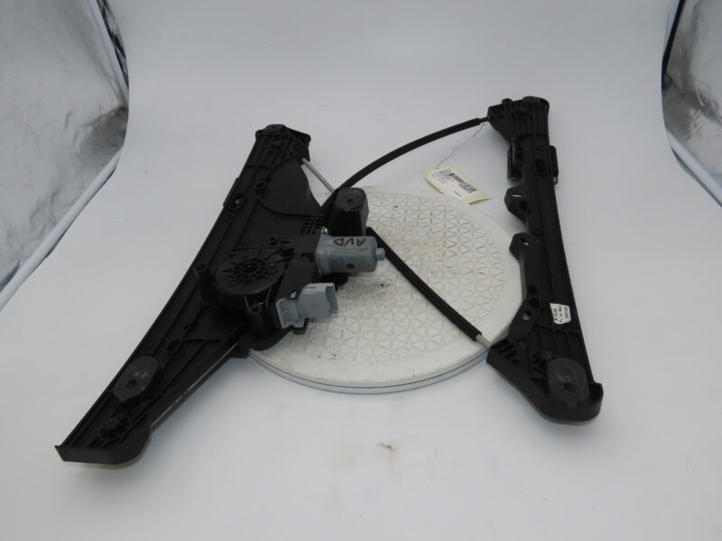PEUGEOT-MECANISME+MOTEUR LEVE-GLACE AVD